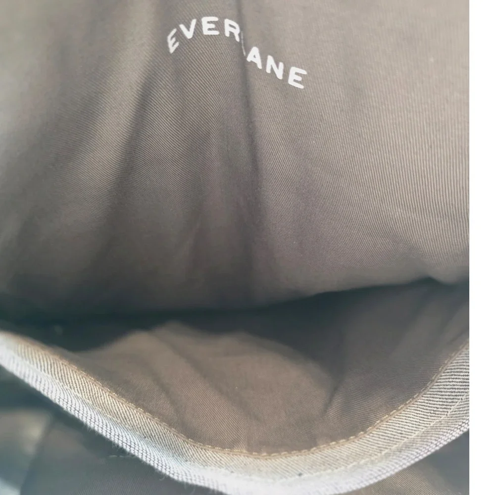 Everlane gray reverse